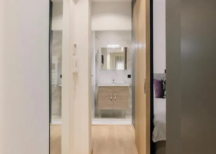 Nomads Nest The Urban Apartment