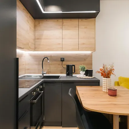 Nomads Nest The Urban *